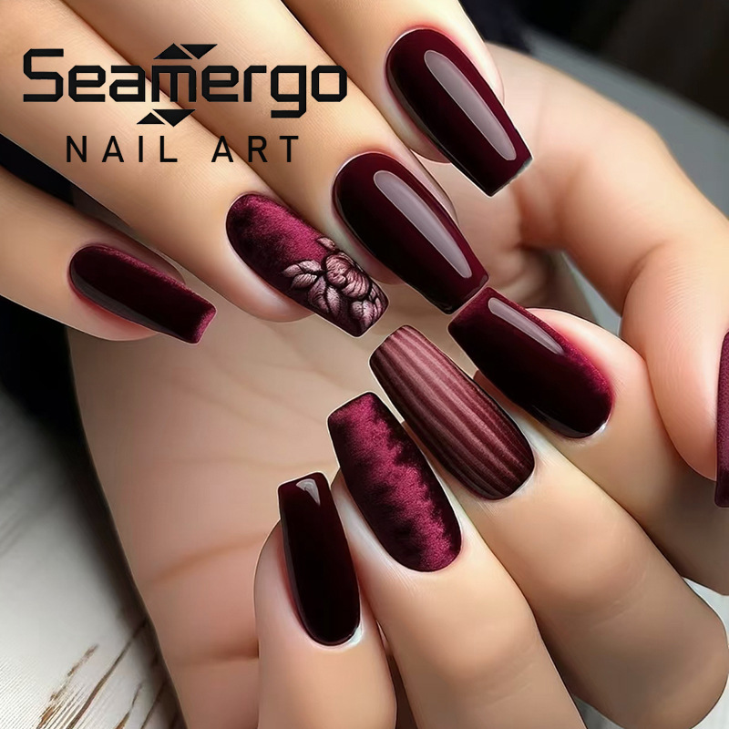 Nail Art Red Wine - 24 Stück Weinrote Aufklebenägel mit Blumendesign
