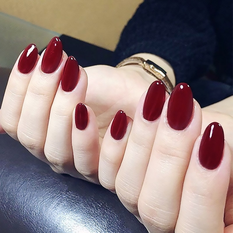 Nail Art Red Wine - 24 Stück weinrote künstliche Nägel, mittellang,