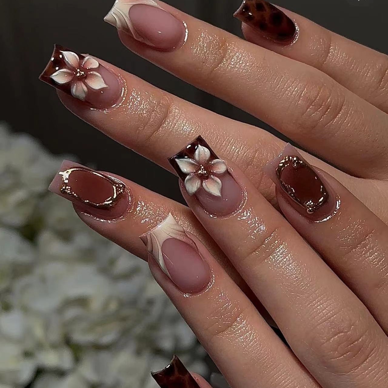 Nail Art Leopard - Kurze, quadratische Kunstnägel für Damen und