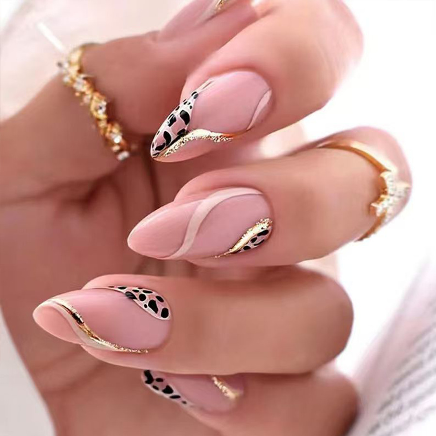 Mittellange künstliche Nägel f – Nail Art Leopard Bewertung und Preis